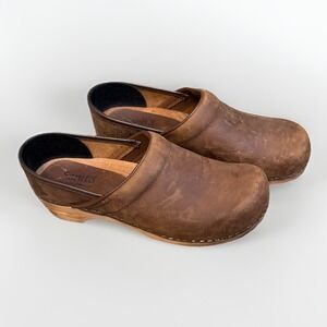 Sanita Brown Distressed Leather Clogs Wooden Sole Slip-On Size 39